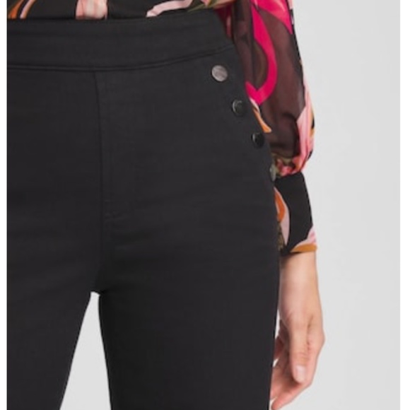 NWT Chico's Black Pull-On Wide Leg Ankle Jeans Size 10 Petite - Picture 3 of 16